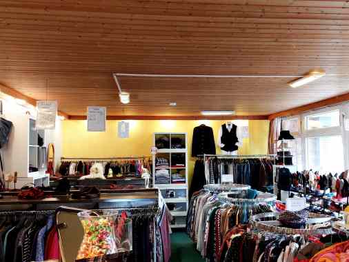 "BUTIKKE KK"  SECOND HAND für den guten Zweck