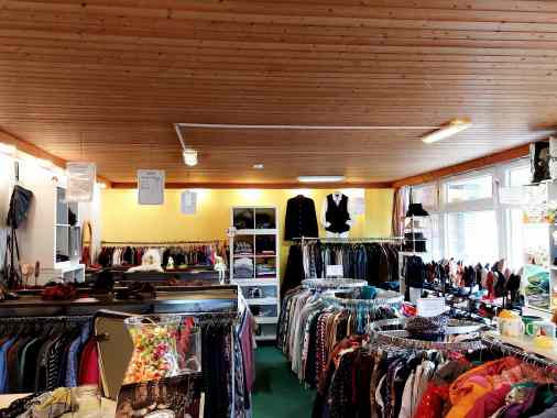 "BUTIKKE KK"  SECOND HAND für den guten Zweck