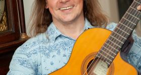 Aleksey Revenko – Gitarre