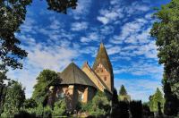 <a href="/veranstaltungen/detailansicht/event/sitzen-in-der-stille-99.html" target="_self">Sitzen in der Stille</a>