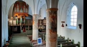 Orgelmusik und Kirchenführung in Garding, Pastor Ralf-Thomas Knippenberg und Kantorin Elisabeth Weisenberger