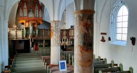 30 Minutan Orgelmusik zur Marktzeit in Garding, Kantorin Elisabeth Weisenberger