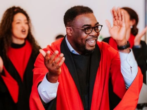Gospel in Concert: Folarin Omishade & seine AfroGospel Voices
