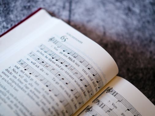 Sing and Pray!