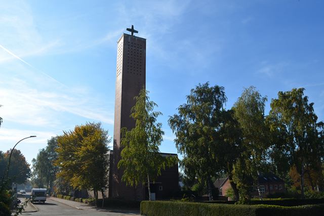 Foto der Kirche aus der Gemeinde St. Michaelis Itzehoe