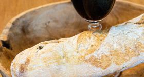 Fällt aus Krankheitsgründen leider aus! Gesprächsabend Gott und die Welt bei Brot und Wein