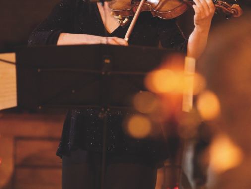Mittsommer-Geigenkonzert mit Solveigh Rose und Schüler:innen
