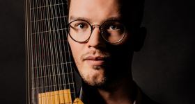 Gesprächskonzert „Ganz nah“ mit Tobias Tietze an der Laute