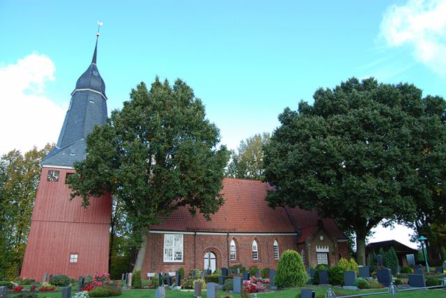 Foto der Kirche aus der Gemeinde Beidenfleth