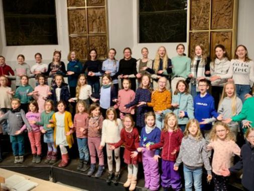 Weihnachtsspiel der Kinderchöre