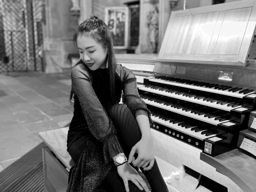 XXIII. Eimsbütteler Orgelsommer: Wenying Wu (Evangelische Kirche Urdenbach/Düsseldorf)