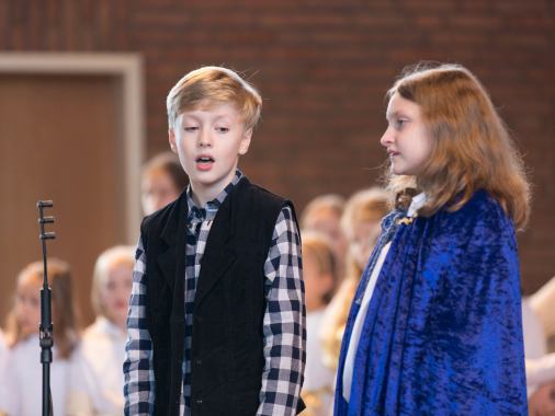 KÖNIG DROSSELBART Singspiel in drei Akten nach einem Märchen der Brüder Grimm