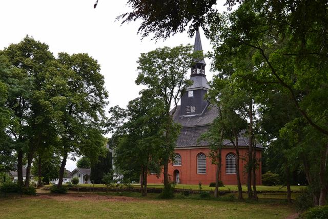 Foto der Kirche aus der Gemeinde Breitenberg