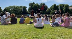 Familiengottesdienst und Tauffest der Innenstadtkirchen im Krähenteichbad "Himmel-Wasser-Segen-Taufe"