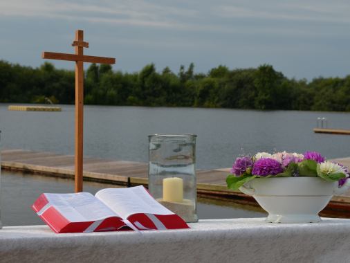 Taufgottesdienst am Hollmarksee