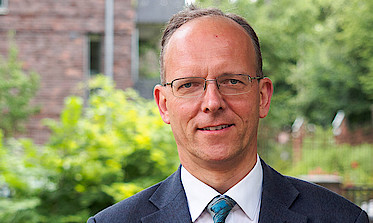 Pastor Dr. Bernd-Holger Janssen