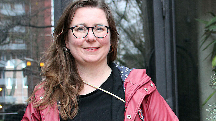 Pastorin Meike Barnahl leitet die Ritualagentur st. moment.