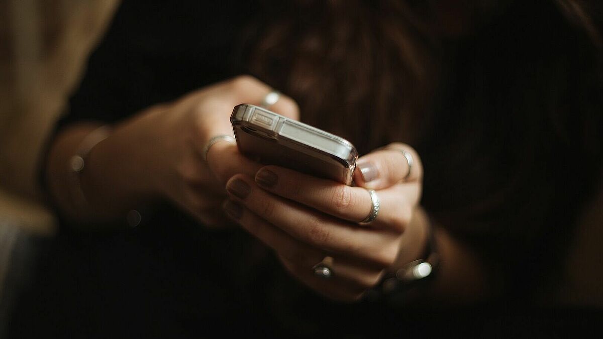 Ehrenamtliche Telefonseelsorger gesucht (Symbolbild)