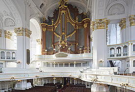 Die große Orgel in der Hauptkirche St. Michaelis, dem Michel, in Hamburg.