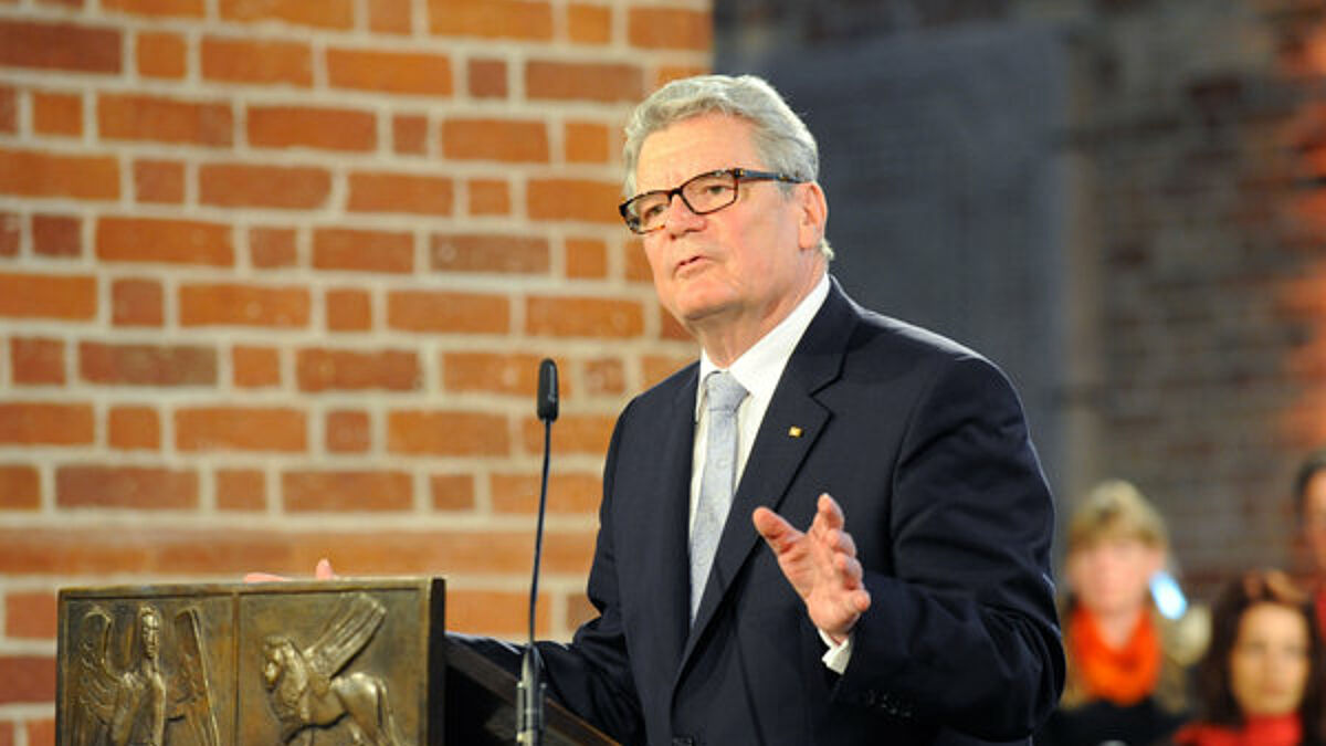 Joachim Gauck ist Ehenbürger seiner Heimatstadt Rostock (Archivbild).