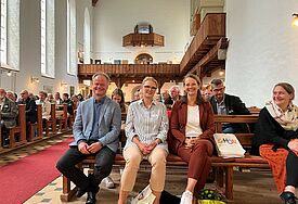 v.l. Bischof Tilman Jeremias, Pröpstin Britta Carstensen und Ministerin Bettina Martin in der Johanniterkirche zu Mirow.