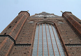 In der Georgenkirche von Wismar wird der "Jedermann" aufgeführt, barrierefrei für Gehörlose