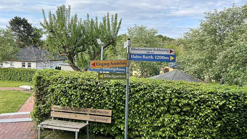 Wegweiser Bibelzentrum Barth