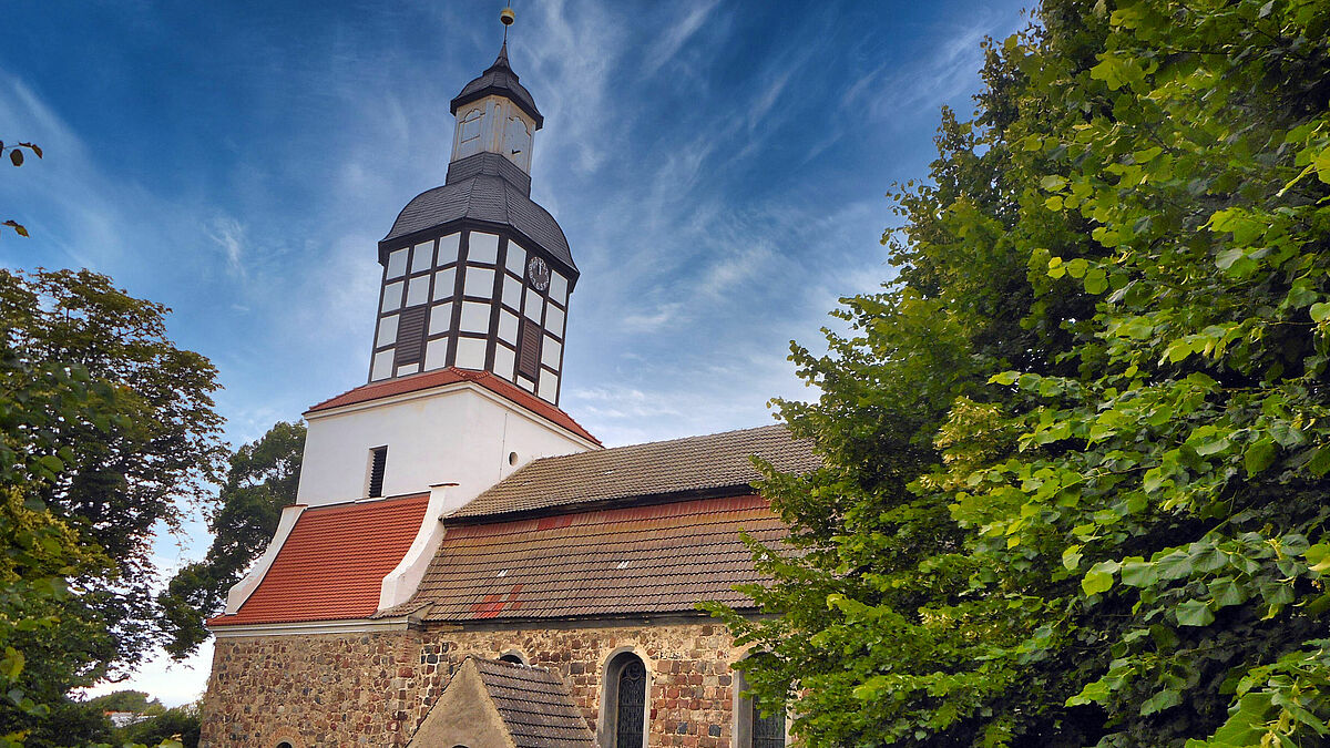 Die Kirche im uckermärkischen 120-Seelen-Dorf Wismar gehört seit ein paar Jahren zur Gemeinde der Stadt Strasburg.