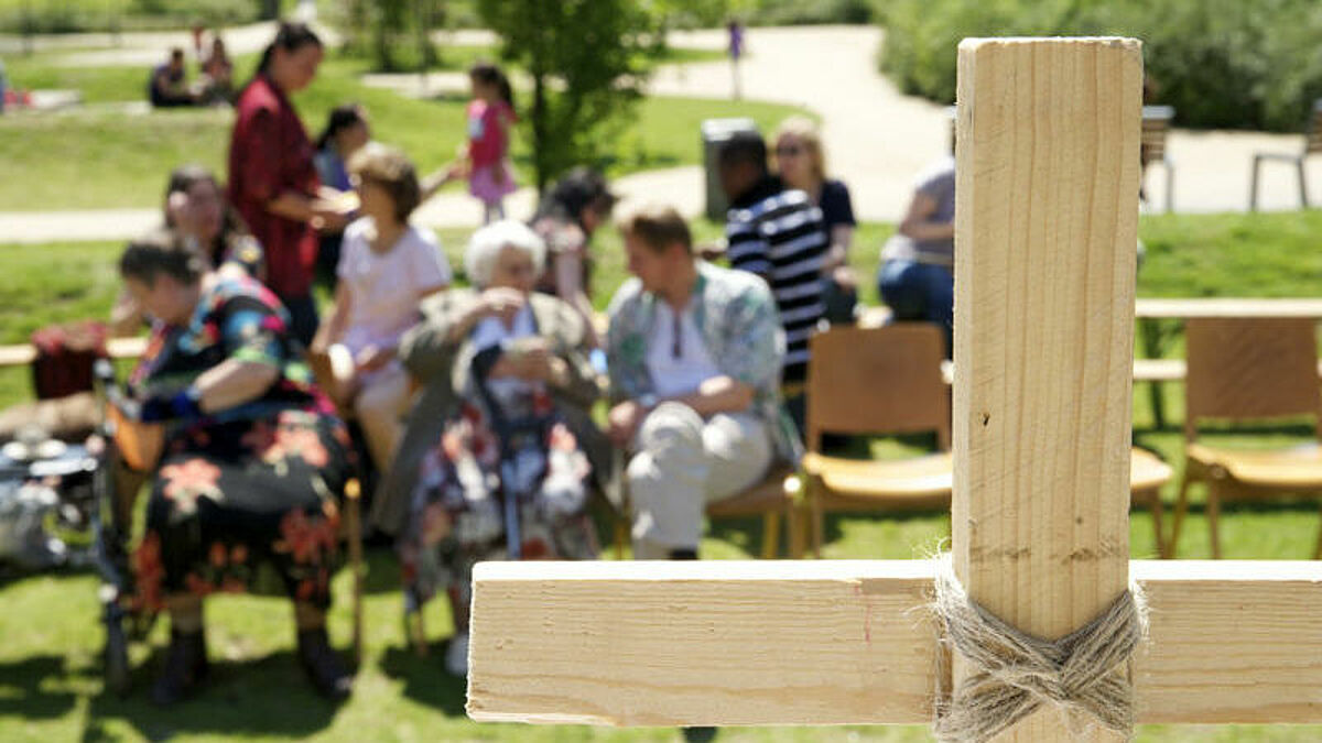 Zu Christi-Himmelfahrt finden traditionell viele Gottesdienste unter freiem Himmel statt (Archiv)