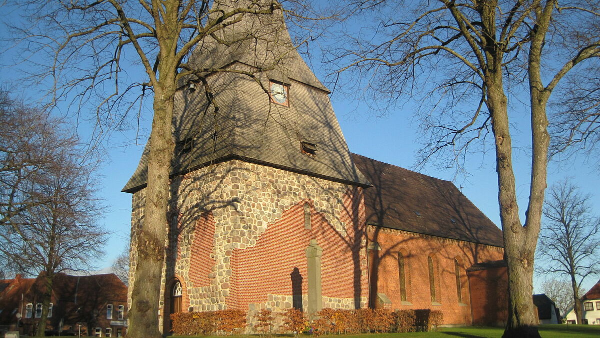 Die Kirche in Gleschendorf