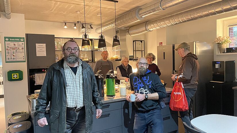 Gäste und Ehrenamtliche in der MAhL ZEIT Gäste und Ehrenamtliche in der MAhL ZEIT