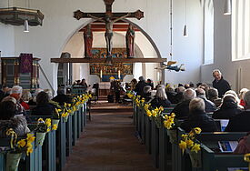 Die St. Martin-Kirche in Osterhever wurde als erste fertig, insgesamt müssen16 historische Kirchen auf Eiderstedt saniert werden.
