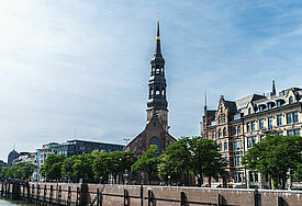 Die Hamburger Hauptkirche St. Katharinen.