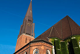 Blick auf die St. Jacobikirche in Hamburg