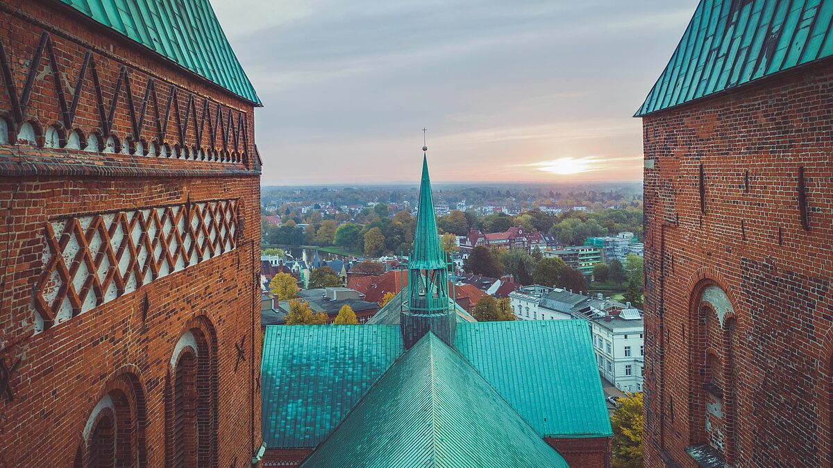 Eine Lichterprozession am Volkstrauertag ist durch die Lübecker Altstadt geplant