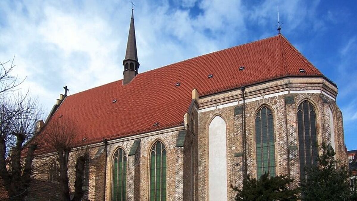 Die Klosterkirche „Zum Heiligen Kreuz“ ist die Universitätskirche in Rostock.