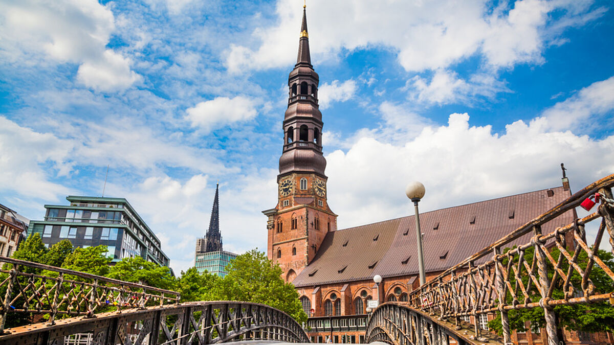 Die St. Katharinenkirche in der Hamburger Altstadt