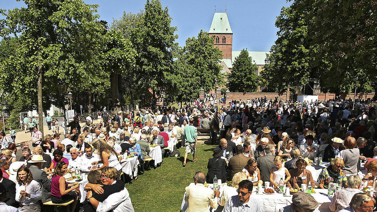 Pfingsten 2012 wurde die Gründung der Nordkirche mit einem bunten Fest in Ratzeburg gefeiert.