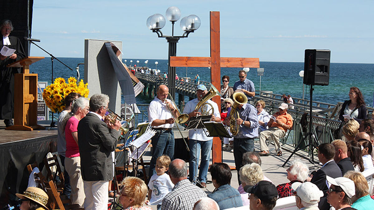 Urlauber-Gottesdienst 2011 auf der Seebrücke in Kühlungsborn (Mecklenburg-Vorpommern)
