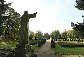 Althamburgischer Gedächtnisfriedhof auf dem Friedhof Ohlsdorf in Hamburg, Europas größtem Parkfriedhof