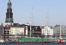 Im Michel findet zum Start des Hafengeburtstags ein internationaler Gottesdienst statt