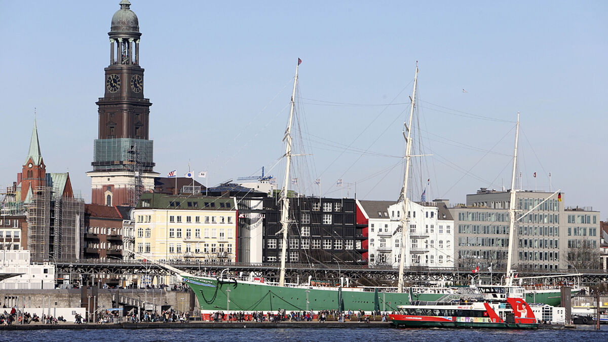 Im Michel findet zum Start des Hafengeburtstags ein internationaler Gottesdienst statt
