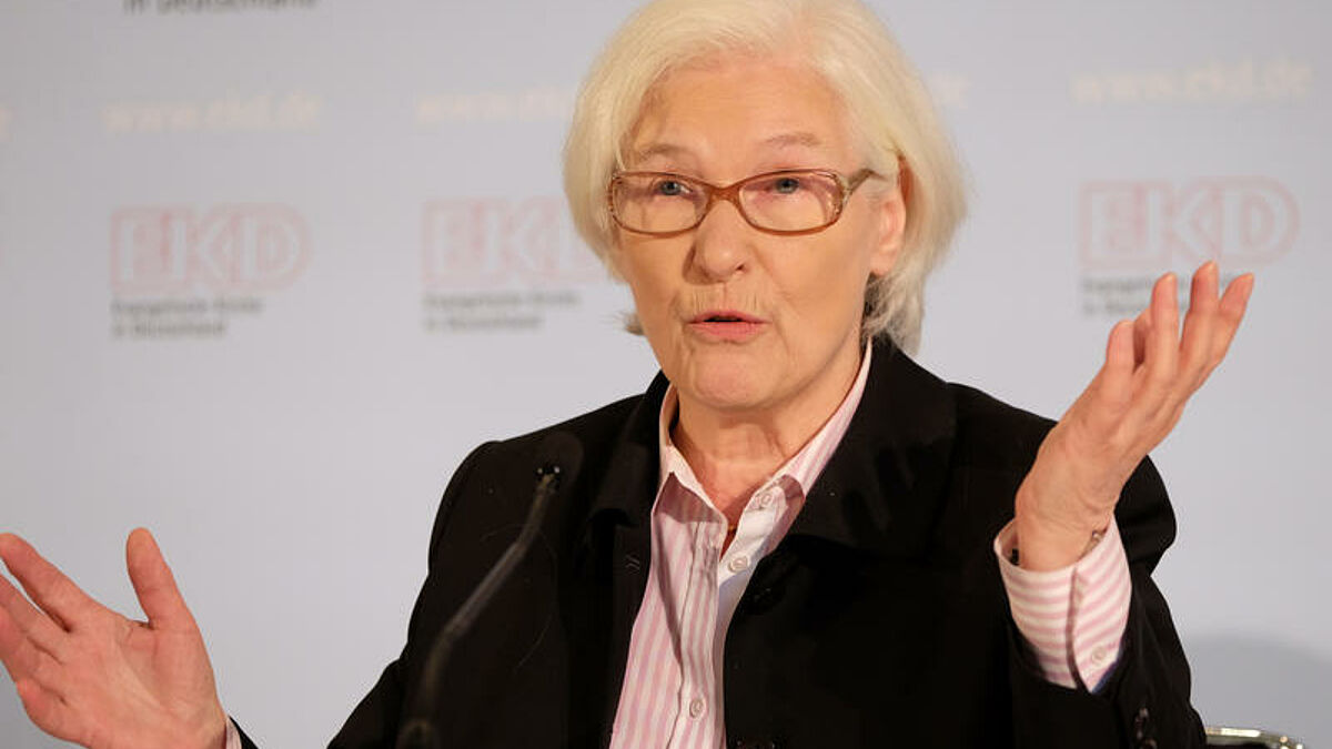 Irmgard Schwaetzer, Präses der EKD-Synode, sieht Christen durch den Wahlsieg Donald Trumps herausgefordert