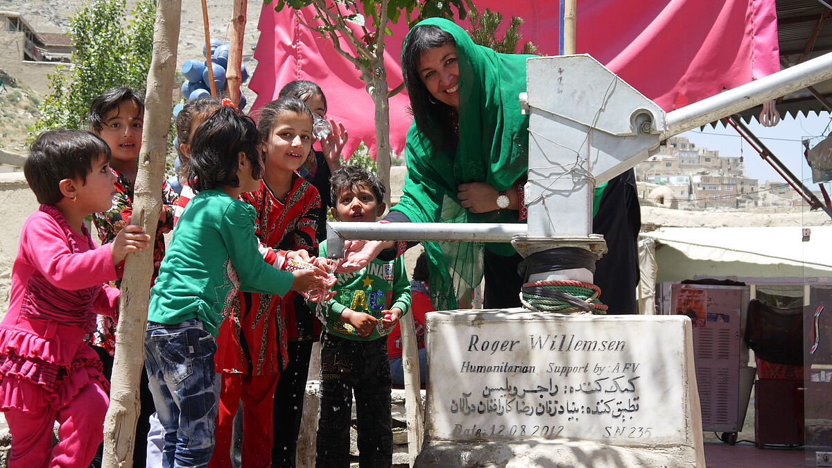 Nadia Nashir besucht mehrmals im Jahr die Projekte ihres "Afghanischen Frauenvereins"