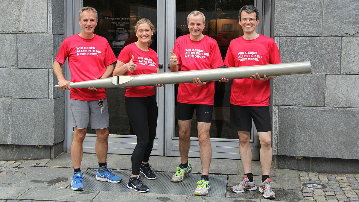 Staffelteam der Nikolai-Kirche: Pastor Markus Schneider, Pastorin Maren Schack, Hauptpastor Martin Vetter, Fundraiser Kai Widmaier (von links)