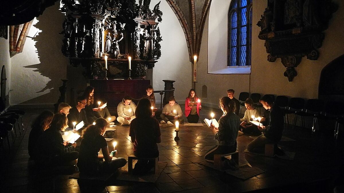 Bei einer "Frühschicht" in der Eckernförder Nicolaikirche. 