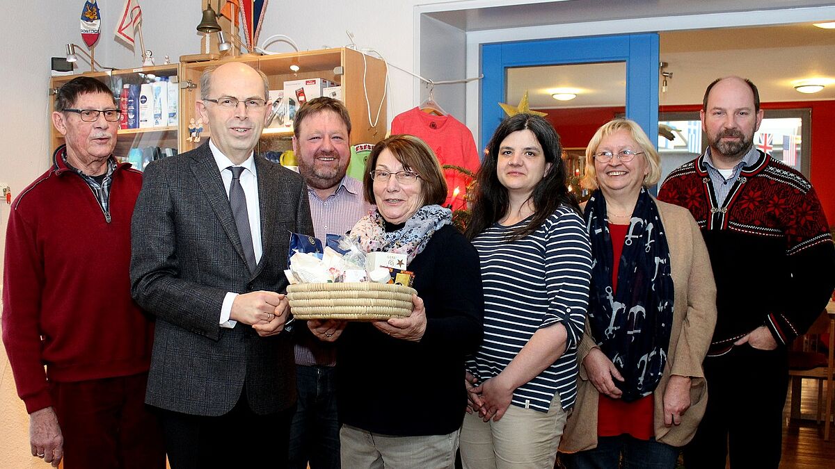Seemannsmission Brunsbüttel, Weihnachtsbesuch Bischof Magaard, Dank für Dienste an Feiertagen