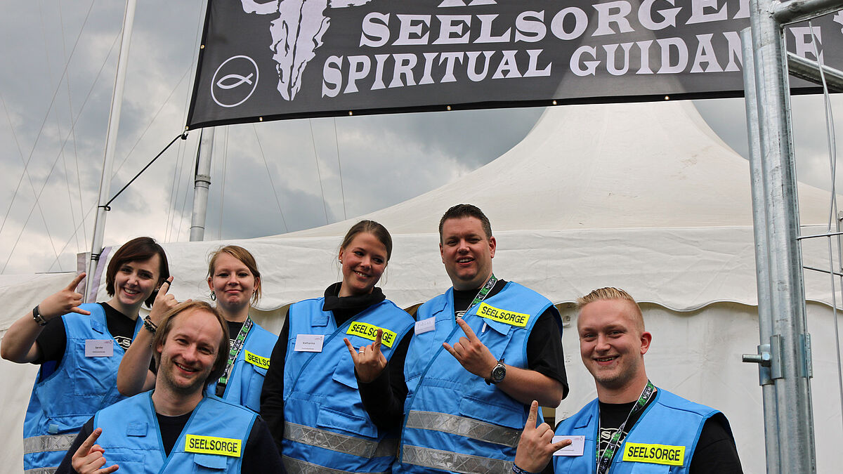 Auch in diesem Jahr sind sie wieder auf dem Hevy-Metal-Festival in Wacken im Einsatz: Die Seelsorgenden der Nordkirche.