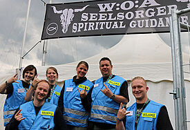 Auch in diesem Jahr sind sie wieder auf dem Hevy-Metal-Festival in Wacken im Einsatz: Die Seelsorgenden der Nordkirche.