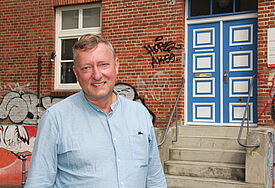 "Lampedusa in Hamburg" - Pastor Sieghard Wilm öffnete vor 10 Jahren die Türen der St. Pauli-Kirche für afrikanische Flüchtlinge. 